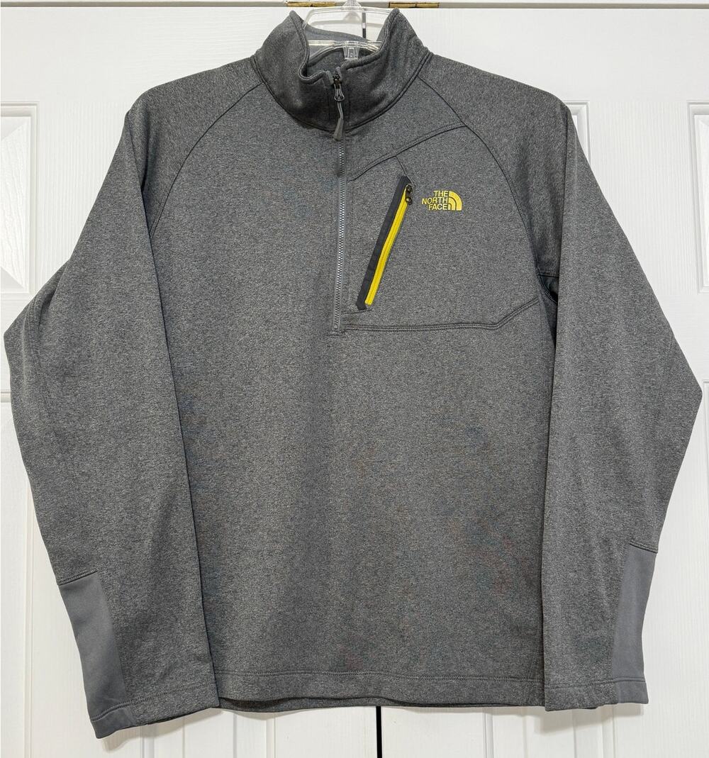 The North Face Men's Fleece Quarter Zip Medium Gray Pullover, Size L